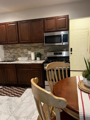Brooklyn Golden Palace Ню Йорк Екстериор снимка