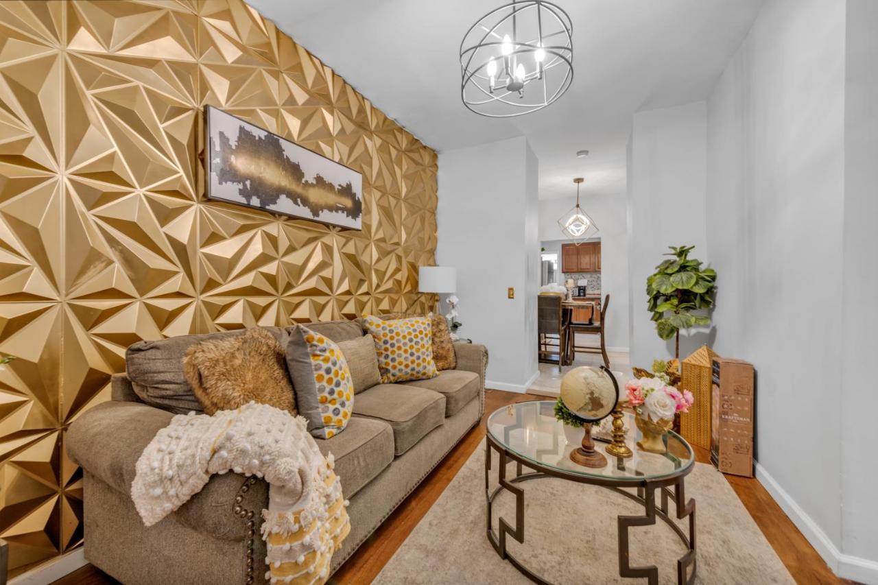 Brooklyn Golden Palace Ню Йорк Екстериор снимка